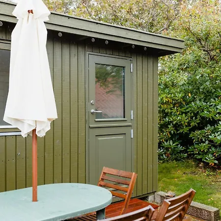 Simple Living Right Next To The Sea * Græsted