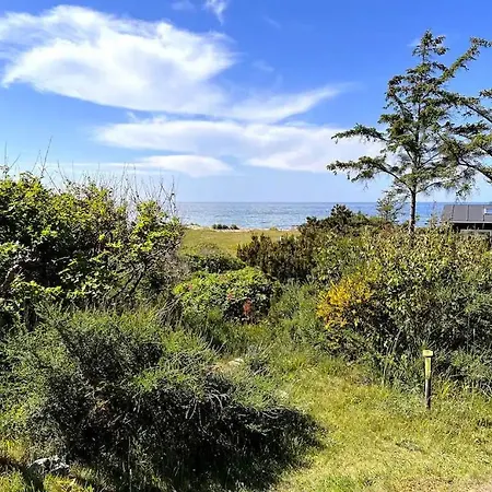 Simple Living Right Next To The Sea * Græsted