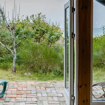 Simple Living Right Next To The Sea Tatil Evi Græsted