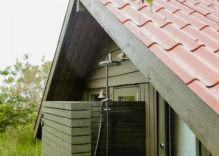 Simple Living Right Next To The Sea Græsted