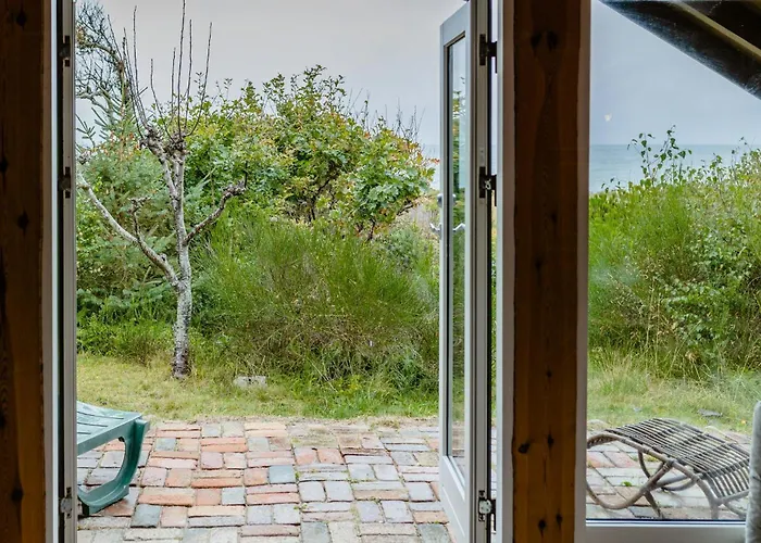 Simple Living Right Next To The Sea 度假居 Græsted